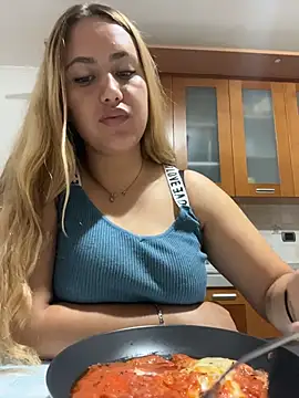 asshly20 online show from 15, 12, 2025