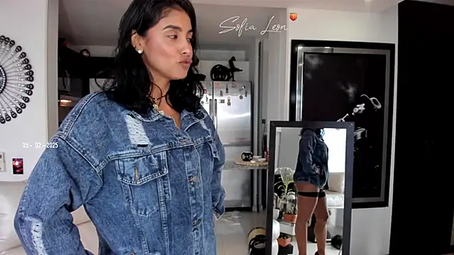 Snapshot of sofiasexhot chatting on 5, 2, 2025 sofiasexhot online show from 5, 2, 2025