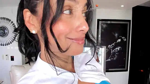 Snapshot of sofiasexhot chatting on 2, 3, 2025 sofiasexhot online show from 2, 3, 2025
