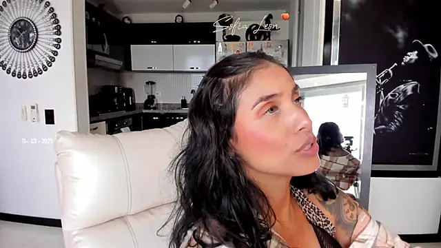 Snapshot of sofiasexhot chatting on 11, 3, 2025 sofiasexhot online show from 11, 3, 2025