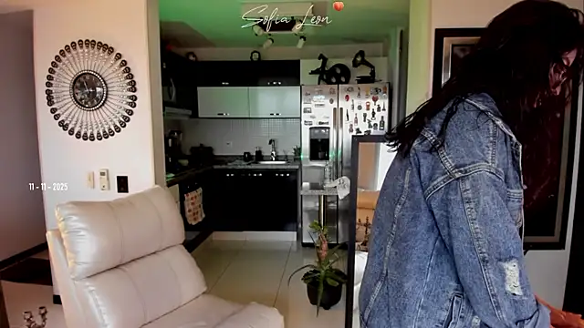 Snapshot of sofiasexhot chatting on 11, 11, 2025 sofiasexhot online show from 11, 11, 2025