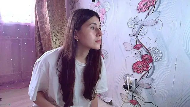 Snapshot of KristinaScott chatting on 29, 11, 2025 KristinaScott online show from 29, 11, 2025