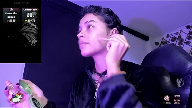 Snapshot of Anny_Kiitty chatting on 19, 4, 2026 Anny Kiitty online show from 19, 4, 2026