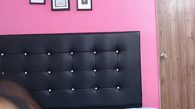 sweett canela online show from 27, 11, 2025