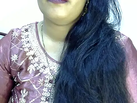 Muskan Jha online show from 19, 4, 2026