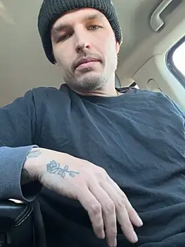 Snapshot of Skaterboy678 chatting on 16, 12, 2025 Skaterboy678 online show from 16, 12, 2025