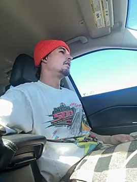 Snapshot of Skaterboy678 chatting on 1, 3, 2026 Skaterboy678 online show from 1, 3, 2026