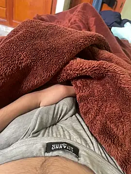 Snapshot of yassssst chatting on 12, 4, 2026 yassssst online show from 12, 4, 2026