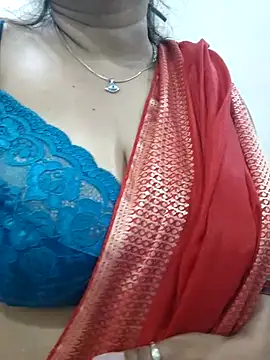 Snapshot of Cute-richa1 chatting on 15, 3, 2026 Cute-richa1 online show from 15, 3, 2026