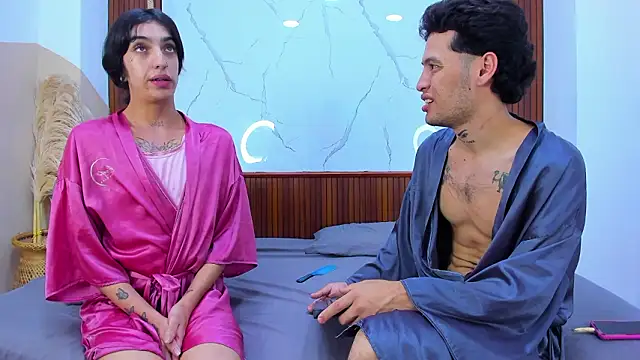 Snapshot of Loversinfire2 chatting on 3, 2, 2026 Loversinfire2 online show from 3, 2, 2026