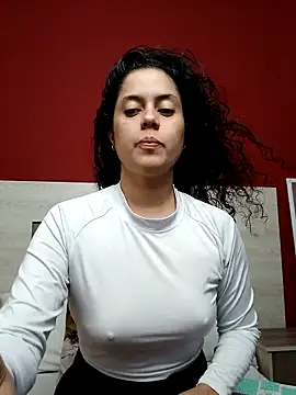 Lapeluda25 online show from 18, 12, 2025