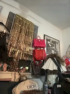 Motherbigbus online show from 15, 1, 2026