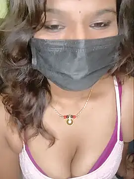Snapshot of Premalatha_28 chatting on 29, 6, 2026 Premalatha 28 online show from 29, 6, 2026