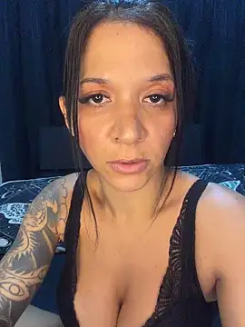 biadominatrix online show from 11, 6, 2026