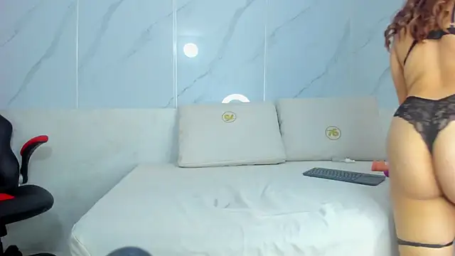 camilla weit online show from 28, 11, 2025