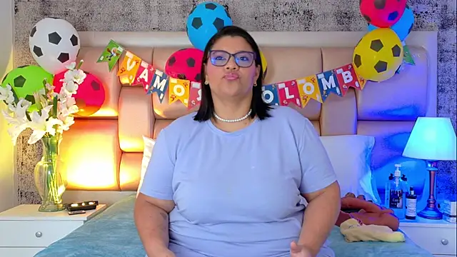 SelennaCooper online show from 14, 6, 2026