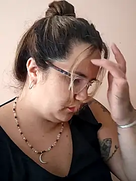 iviiiiiiiiiii online show from 4, 12, 2025