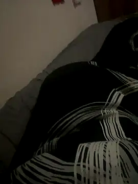 Snapshot of Trist4n939 chatting on 16, 11, 2025 Trist4n939 online show from 16, 11, 2025