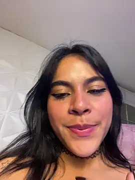 Snapshot of Sophie_wyld chatting on 16, 11, 2025 Sophie wyld online show from 16, 11, 2025