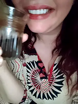 Snapshot of Virginass2000 chatting on 21, 11, 2025 Virginass2000 online show from 21, 11, 2025