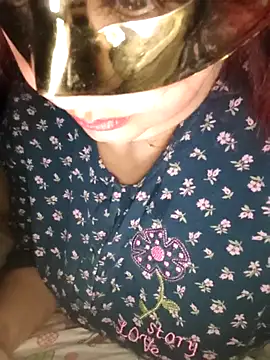 Snapshot of Virginass2000 chatting on 22, 11, 2025 Virginass2000 online show from 22, 11, 2025