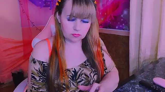 BESTLOLA online show from 24, 4, 2026