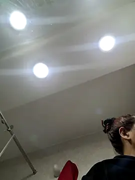 Snapshot of Scarlet_curly chatting on 30, 11, 2025 Scarlet curly online show from 30, 11, 2025