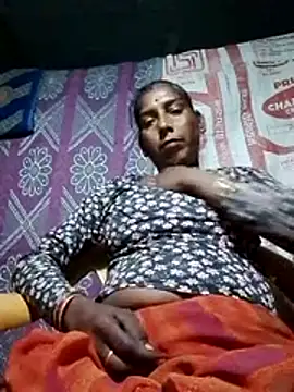 Snapshot of Xx_savita chatting on 2, 12, 2025 Xx savita online show from 2, 12, 2025