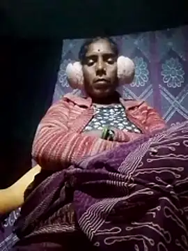 Snapshot of Xx_savita chatting on 22, 12, 2025 Xx savita online show from 22, 12, 2025