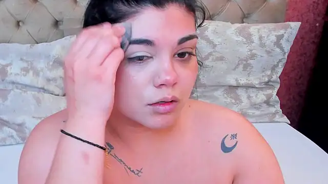 SpicyCarlaXX online show from 15, 5, 2026