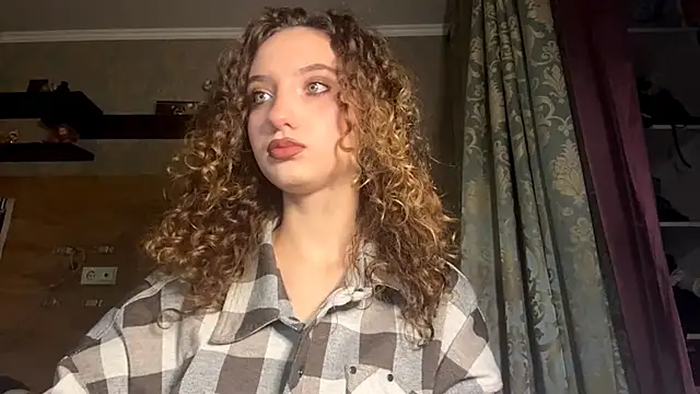 Snapshot of BrocadedEmulsion chatting on 24, 11, 2025 BrocadedEmulsion online show from 24, 11, 2025