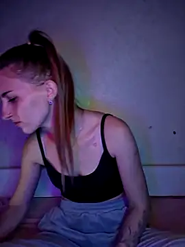 Snapshot of carolinakis_ chatting on 22, 2, 2026 carolinakis online show from 22, 2, 2026