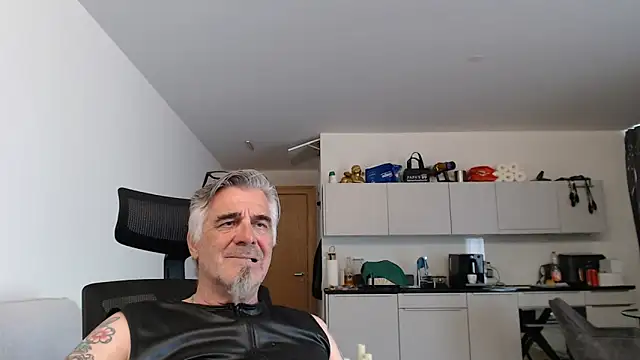 Buidapest online show from 3, 5, 2026