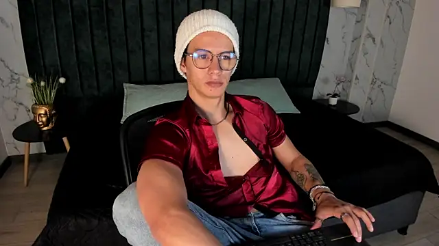 Brandon starkk online show from 26, 11, 2025