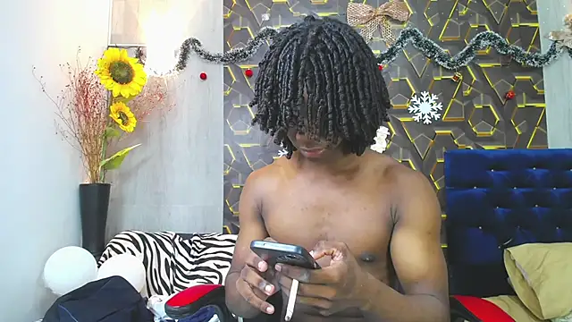 Snapshot of negga_cum chatting on 3, 12, 2025 negga cum online show from 3, 12, 2025