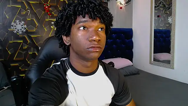 Snapshot of negga_cum chatting on 9, 1, 2026 negga cum online show from 9, 1, 2026