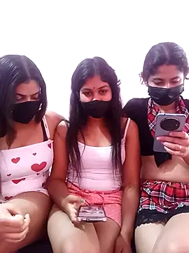 SexyLyndaa online show from 12, 1, 2026