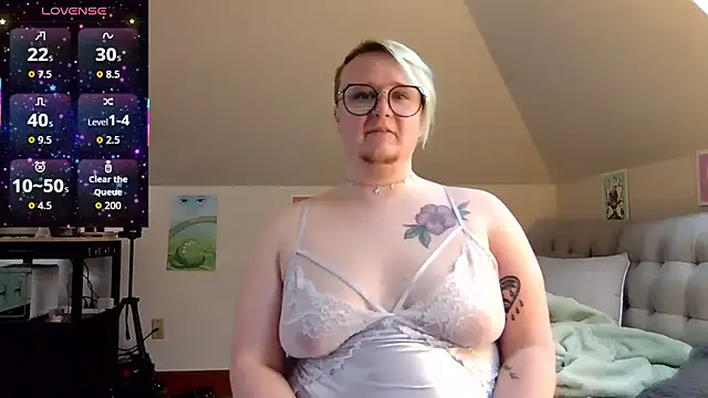 queerlyjaz online show from 21, 4, 2026