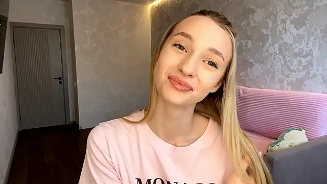 NikyHelton online show from 18, 11, 2025