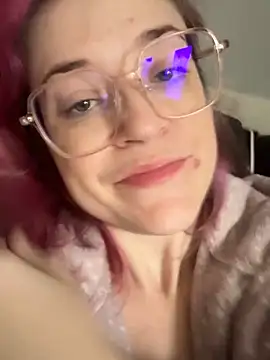 winestaindlips online show from 26, 11, 2025