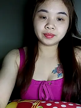 Snapshot of Queen-hot111 chatting on 5, 12, 2025 Queen-hot111 online show from 5, 12, 2025