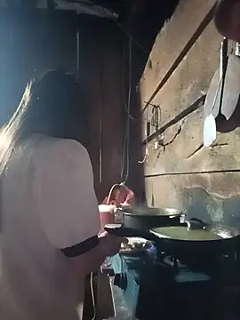 Snapshot of Lee-Thee chatting on 14, 1, 2026 Lee-Thee online show from 14, 1, 2026