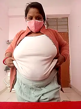 CUTE-LOVE-SWEETS online show from 12, 1, 2026