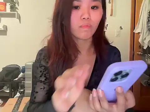 tinydaisy21 online show from 21, 11, 2025