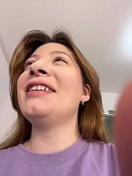 Snapshot of AmberRosewood chatting on 21, 3, 2026 AmberRosewood online show from 21, 3, 2026