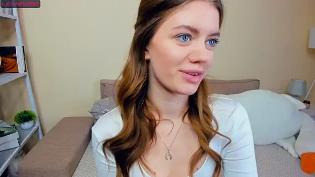 AngelesBenitz online show from 7, 3, 2026