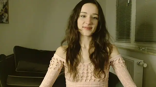 Tinybutt5368 online show from 19, 11, 2025