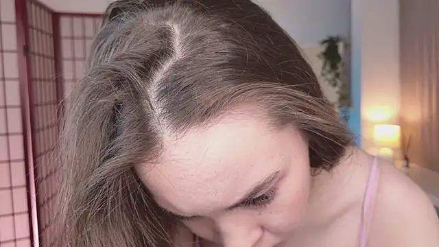 SilentLily online show from 25, 11, 2025