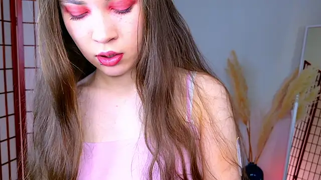 SilentLily online show from 13, 12, 2025