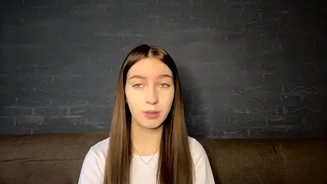 Snapshot of CindaWinn chatting on 21, 11, 2025 CindaWinn online show from 21, 11, 2025